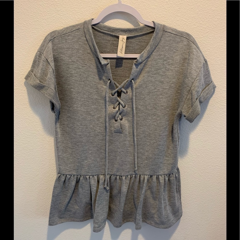 Allison Joy Casual Gray Top. Size 36 bust.​​​​​​​​​​​​​​​​​​​​​